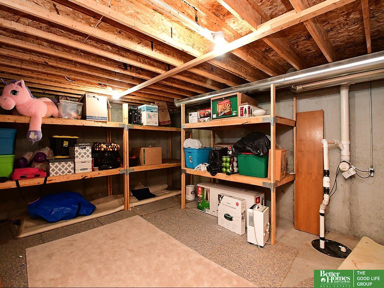 755 5th Street