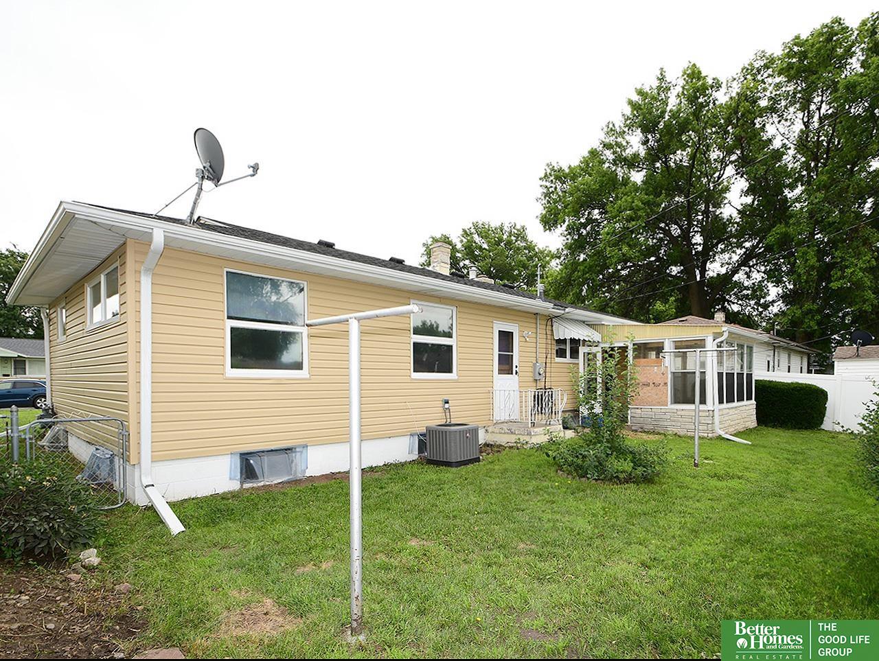 3234 S 45th Street