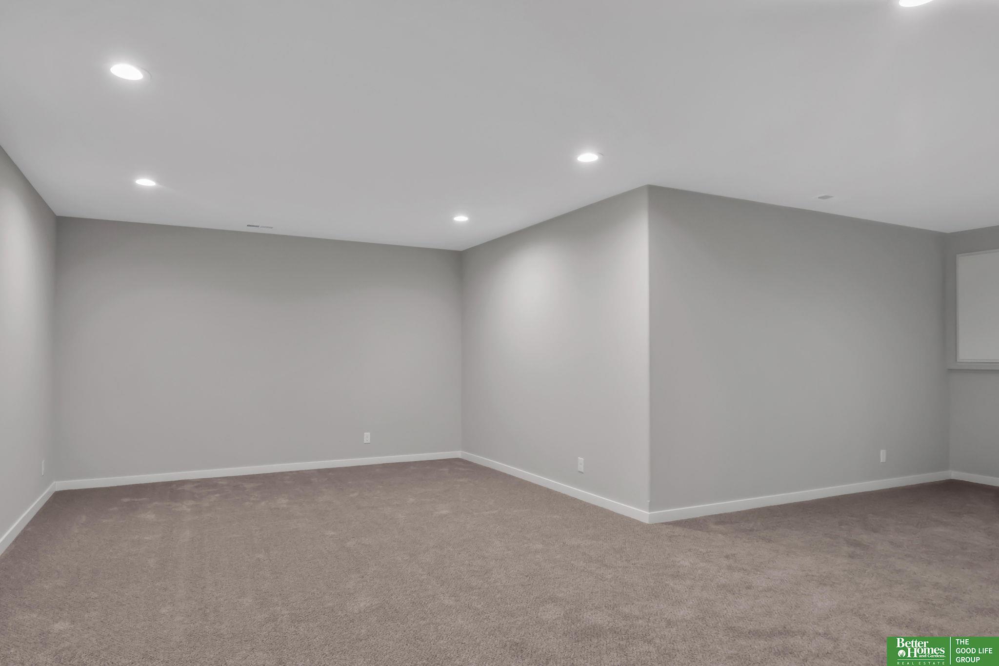 17105 Cora Street