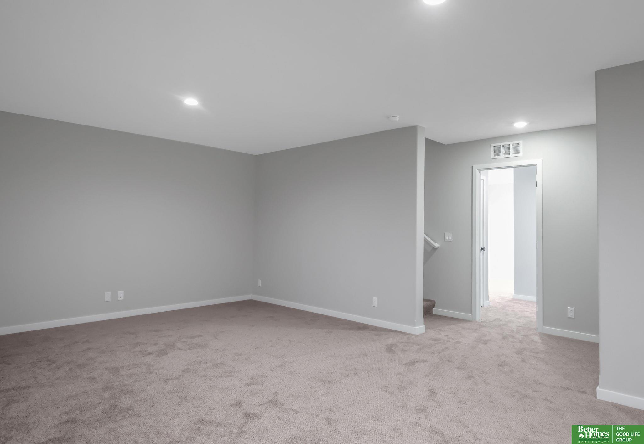 17105 Cora Street
