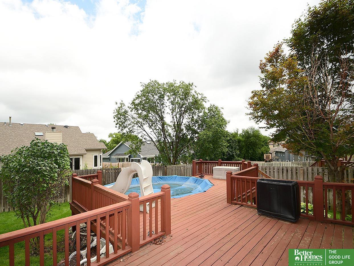 15718 Lafayette Avenue
