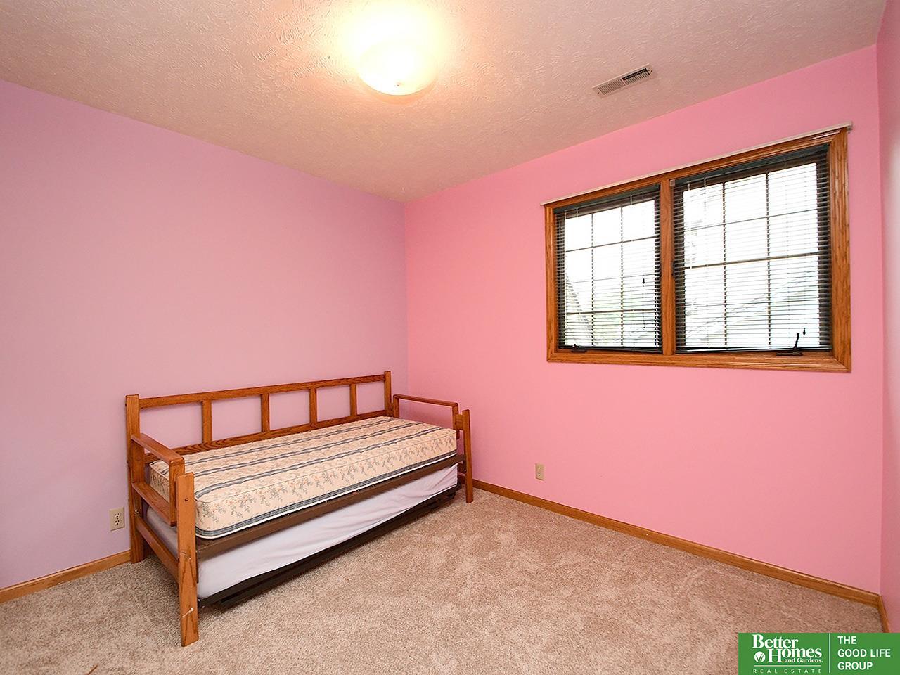15718 Lafayette Avenue