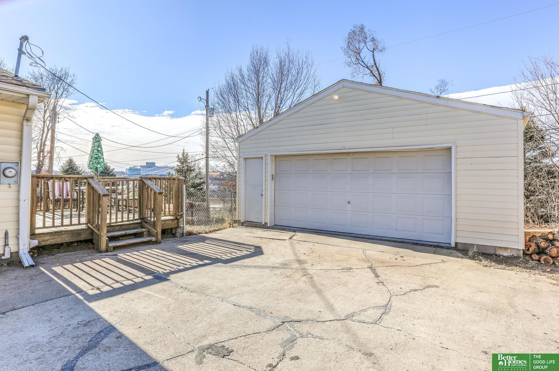 830 N 78 Street