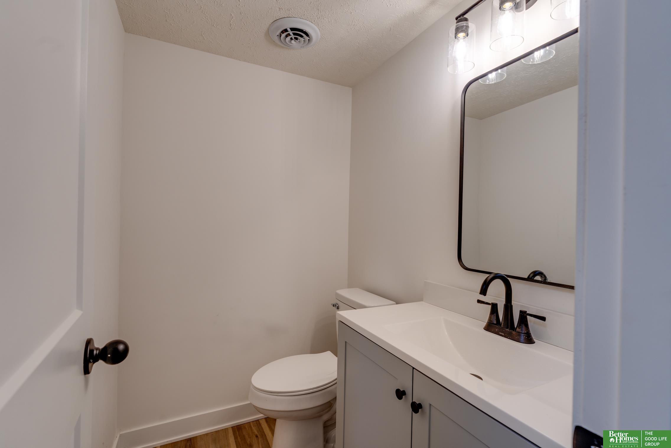 3403 Leawood Drive