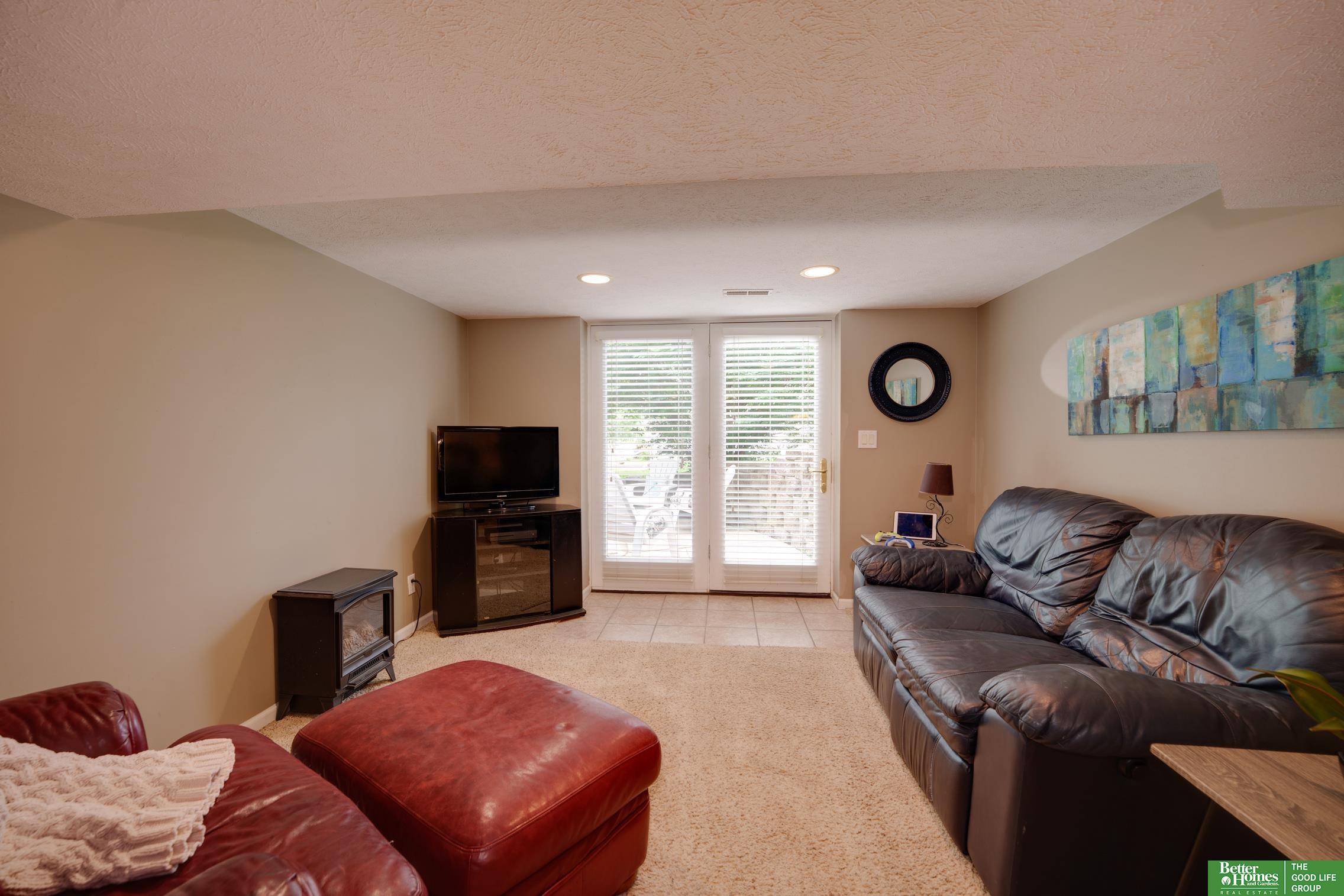 1210 Prairie Avenue