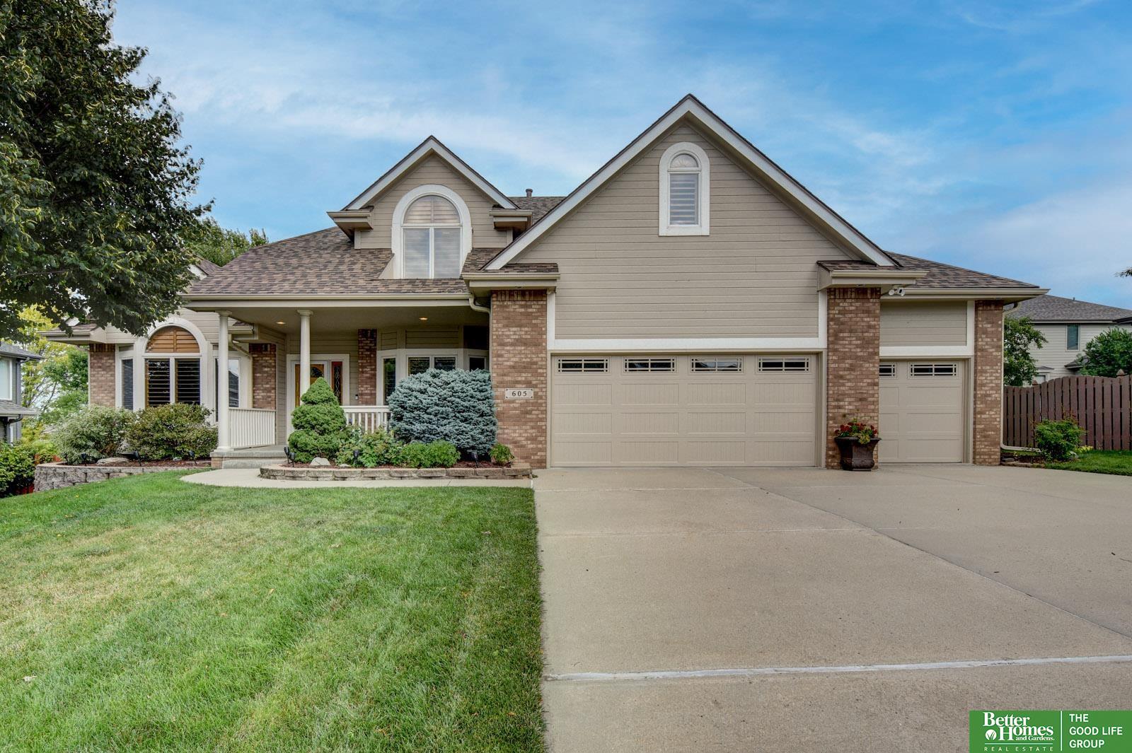 605 Fleetwood Drive