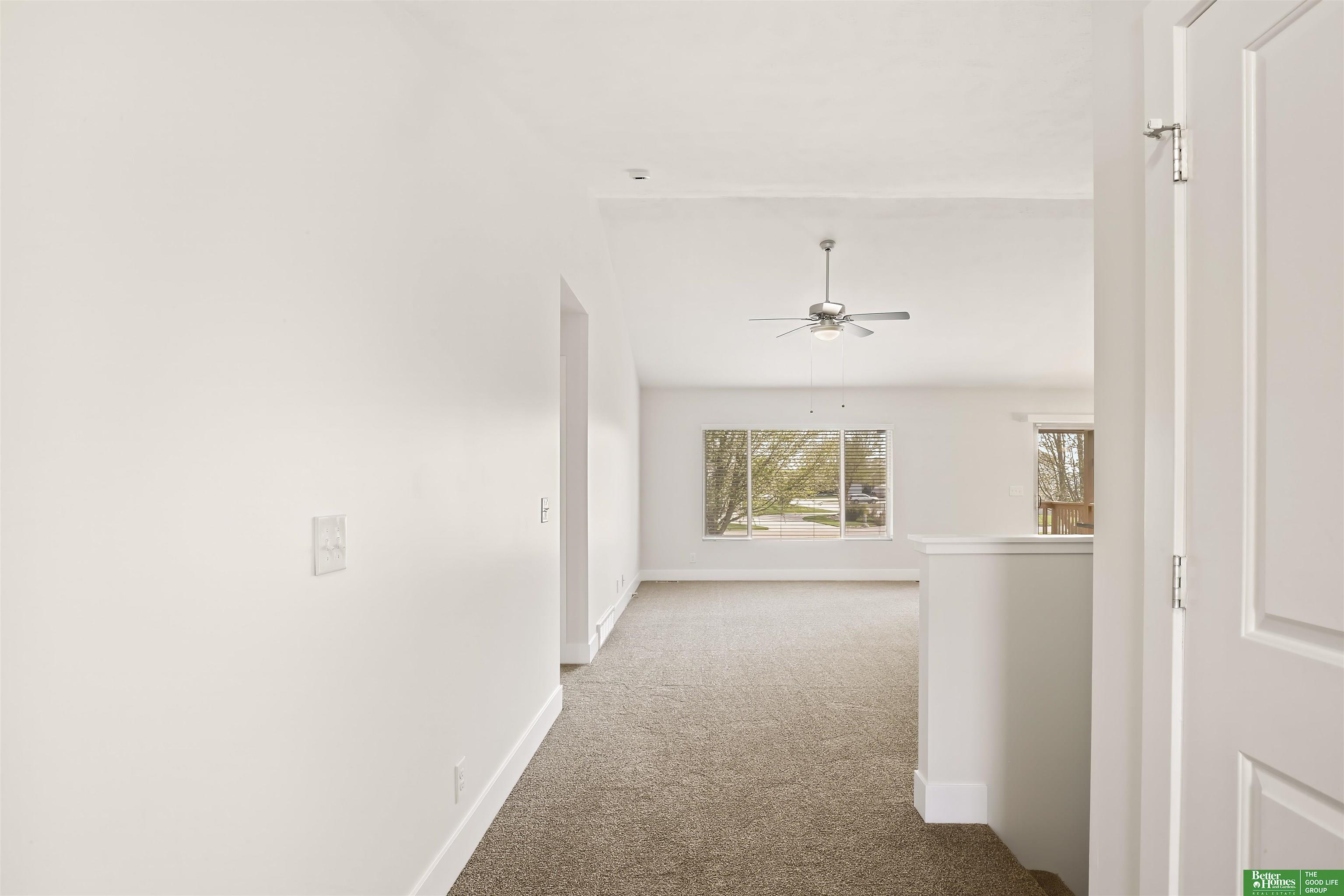 3028 Lakeside Drive