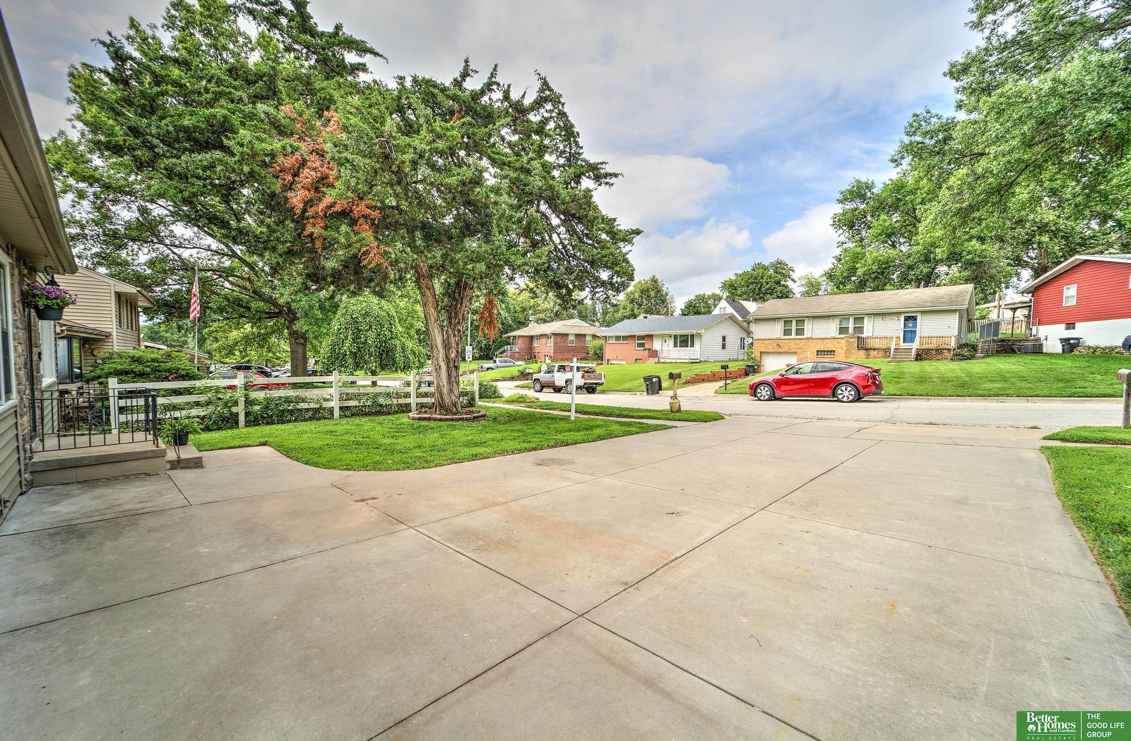 7513 Richmond Drive