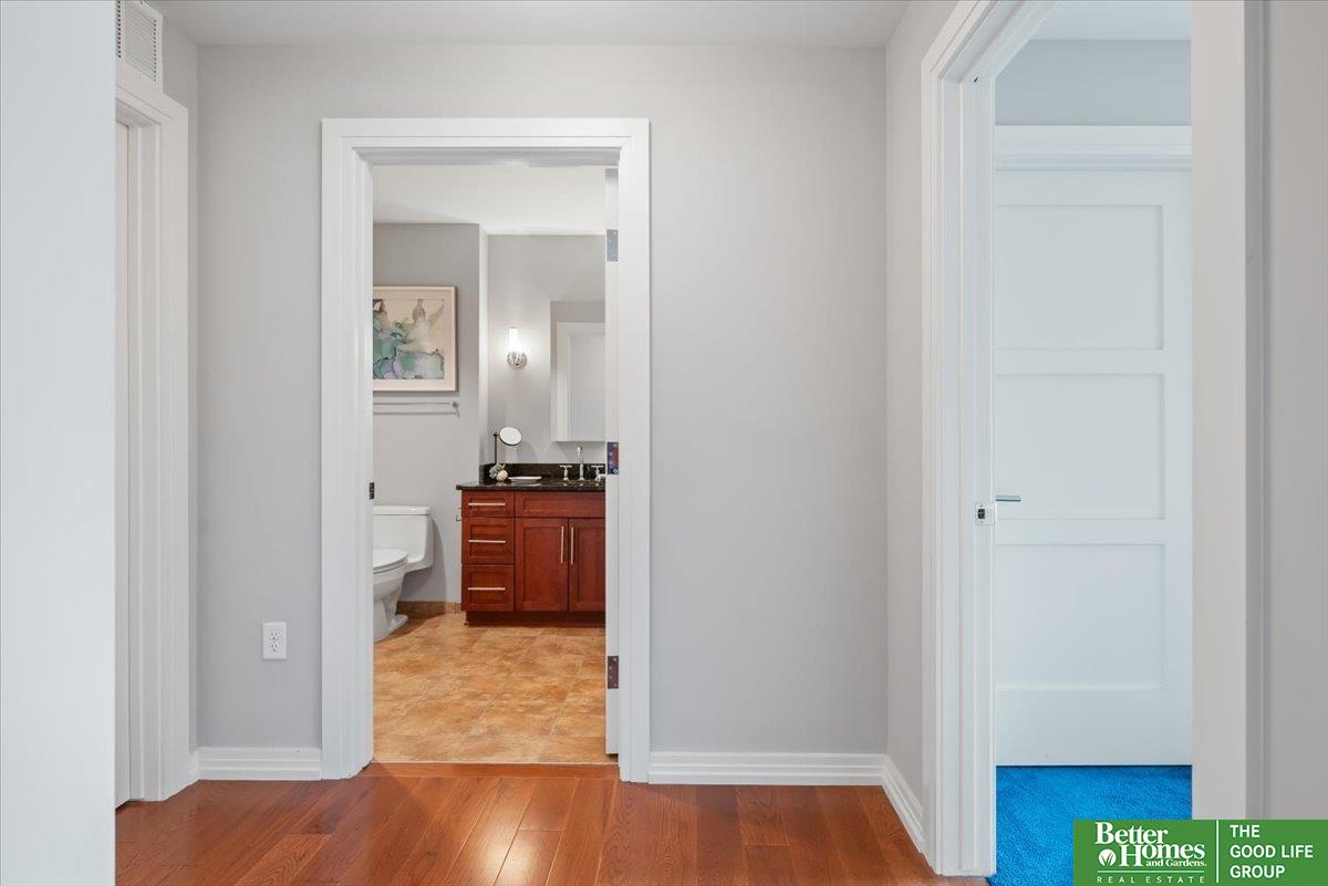3200 Farnam Court # 3408