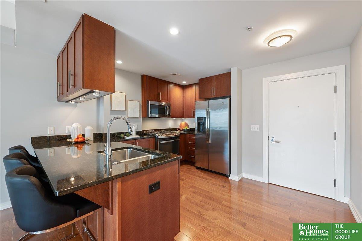 3200 Farnam Court # 3408