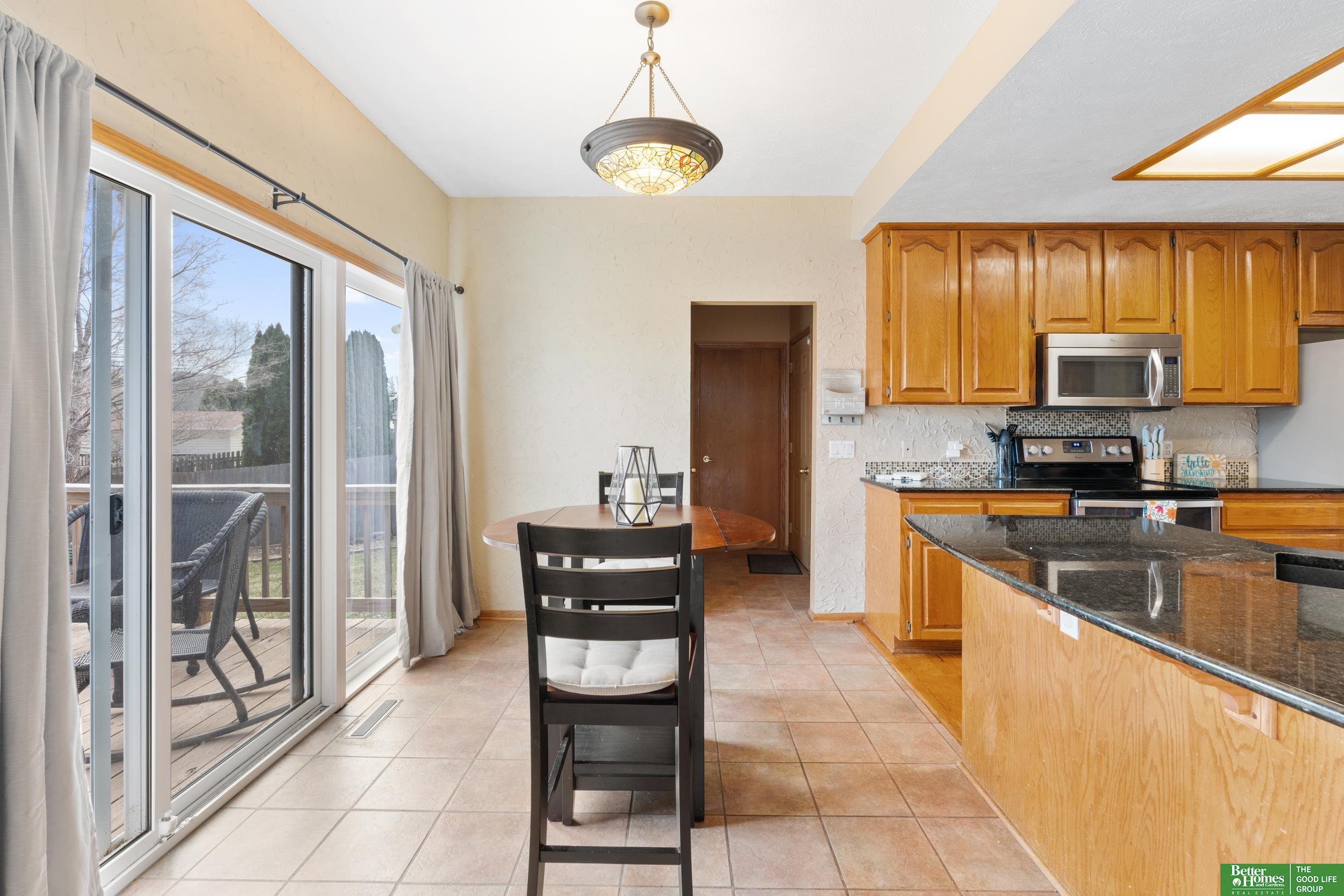 2201 Queen Drive