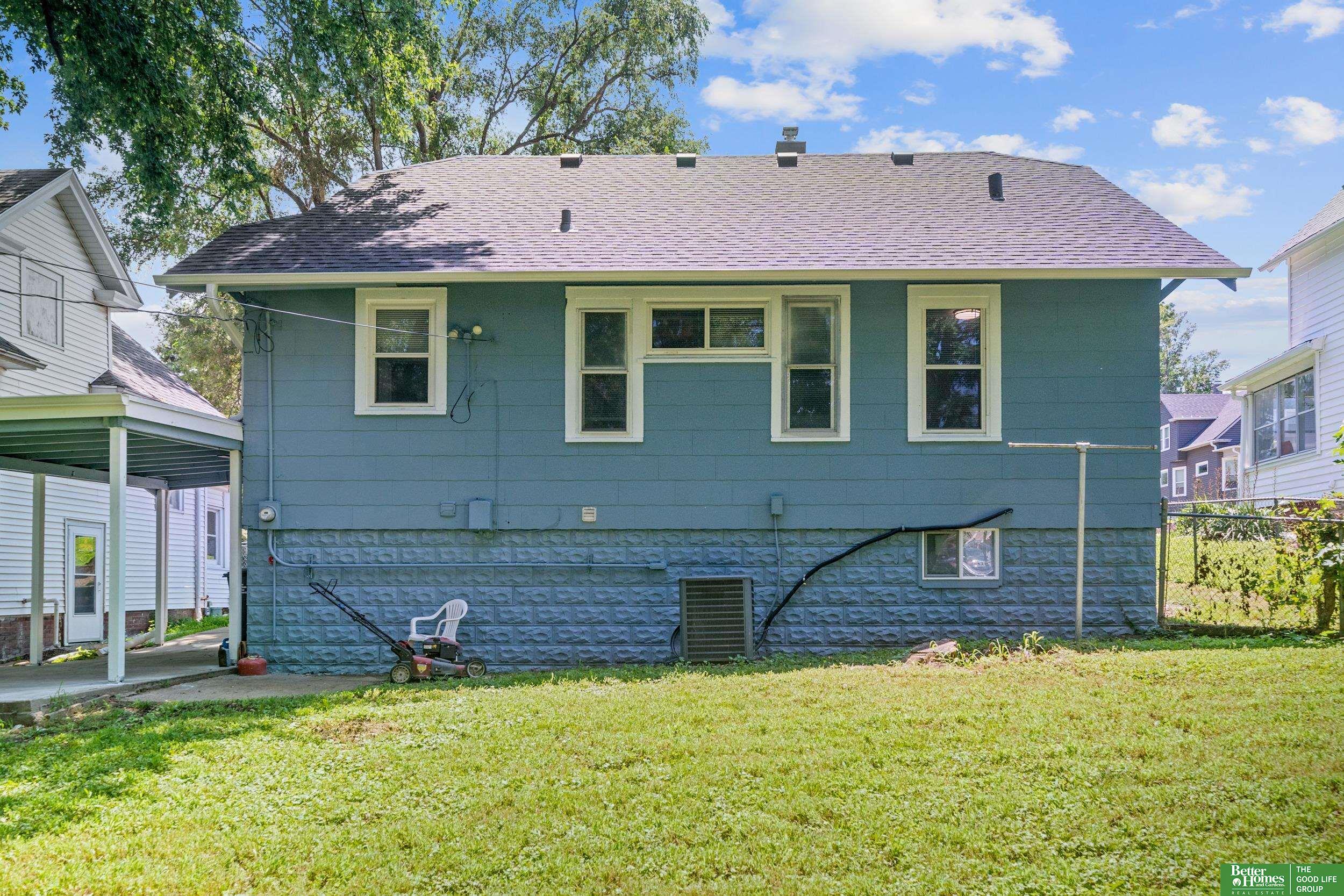 3824 Seward Street