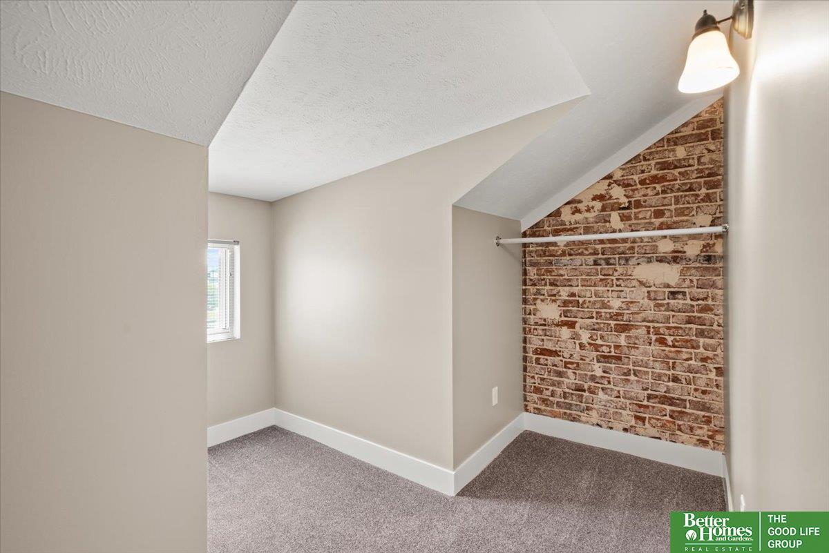 320 S 40th Street