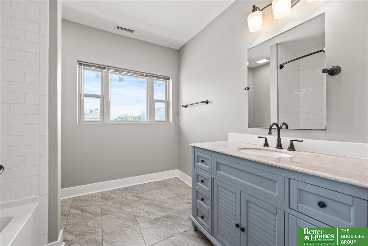320 S 40th Street