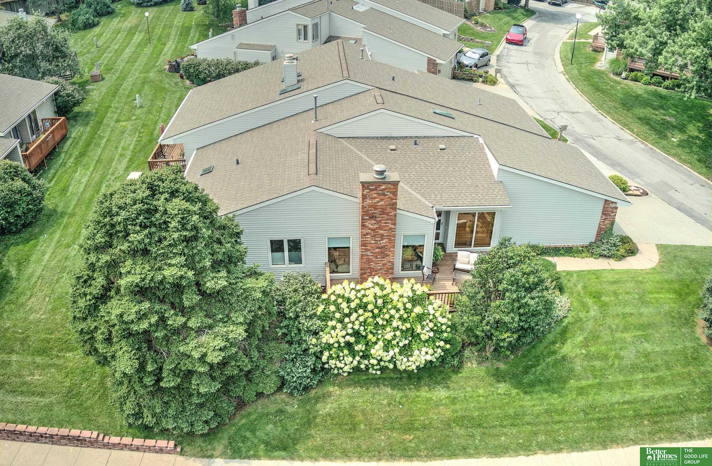 739 N 129 Court