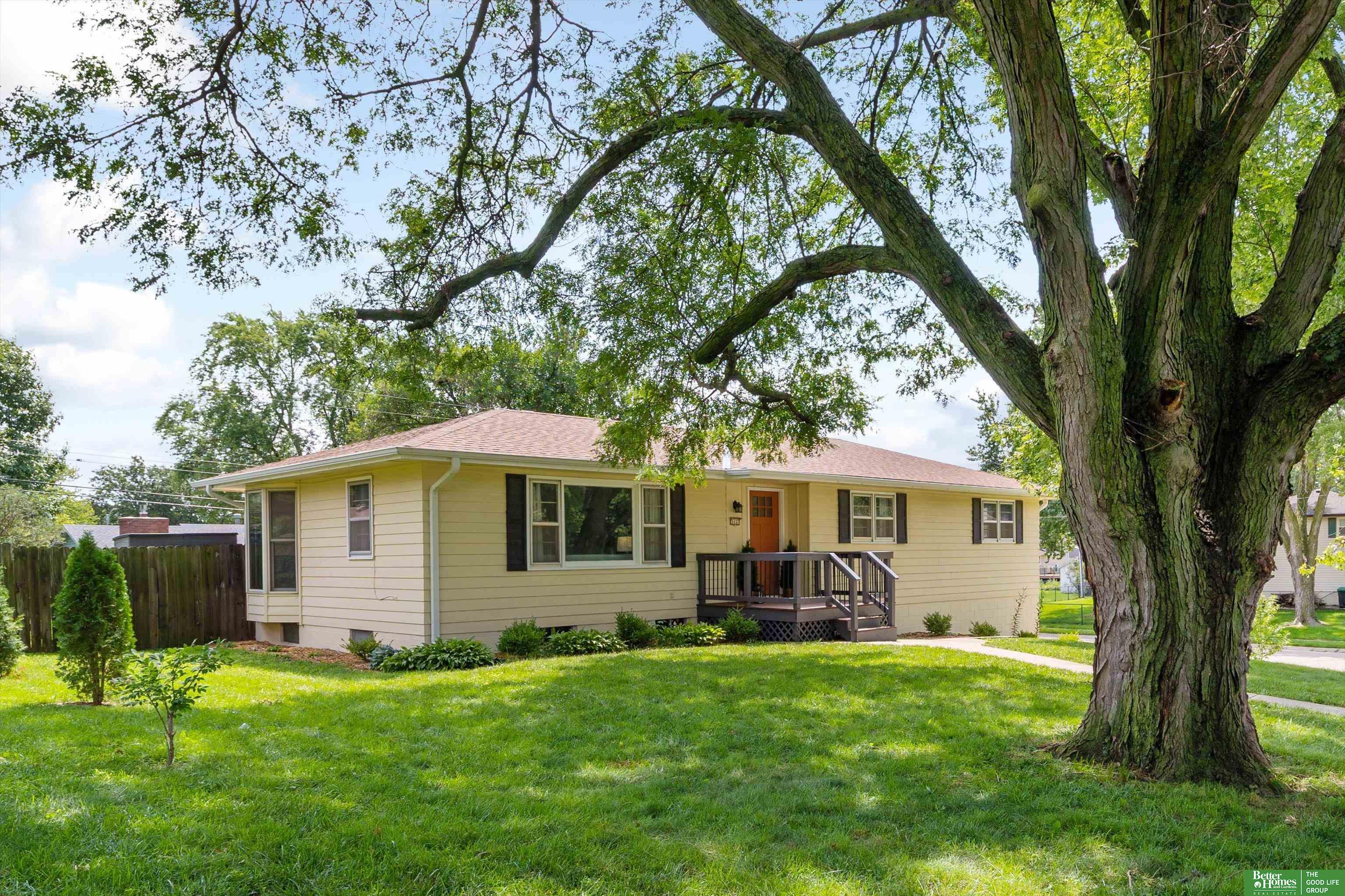 3137 S 118th Street