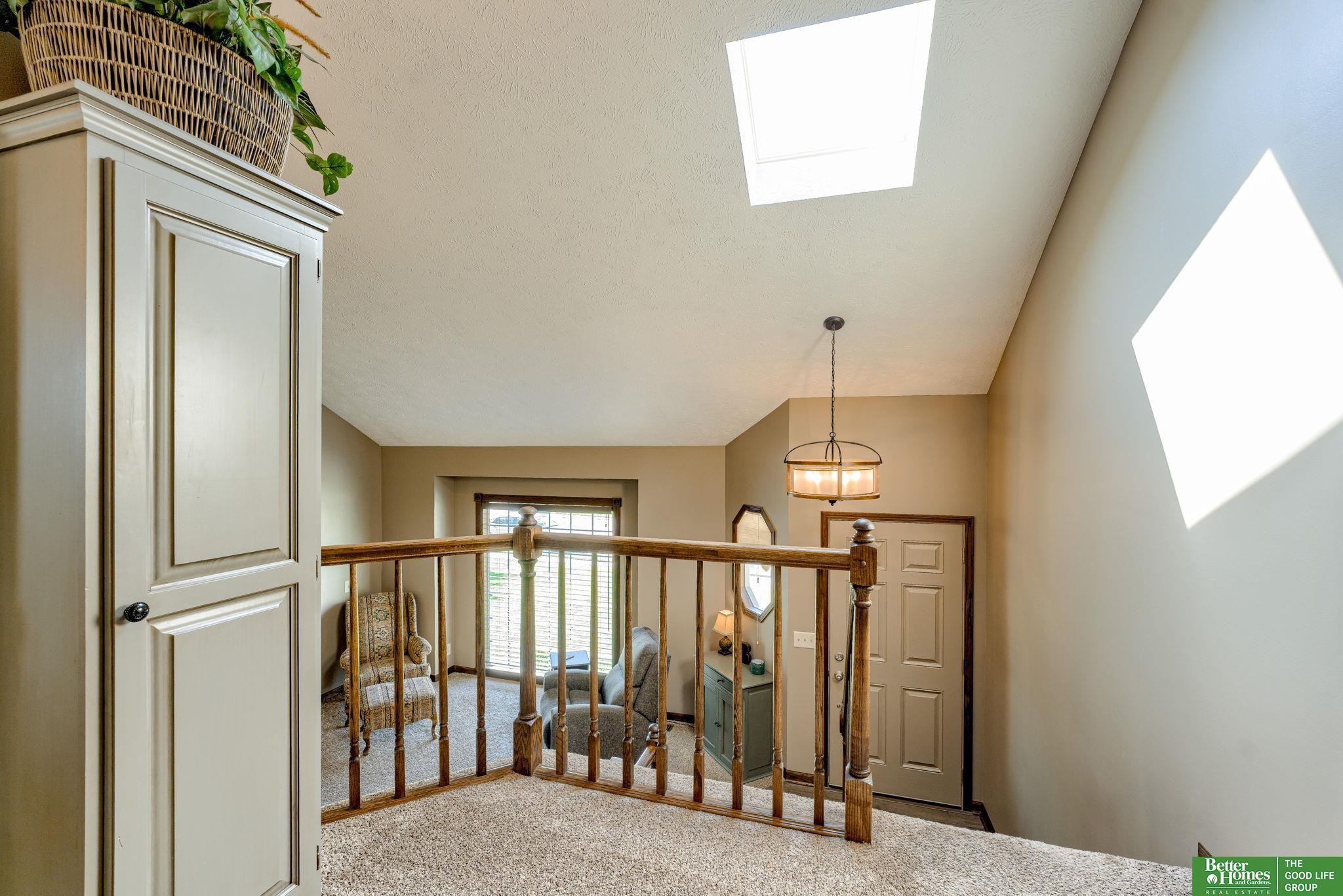 2410 Marilyn Drive