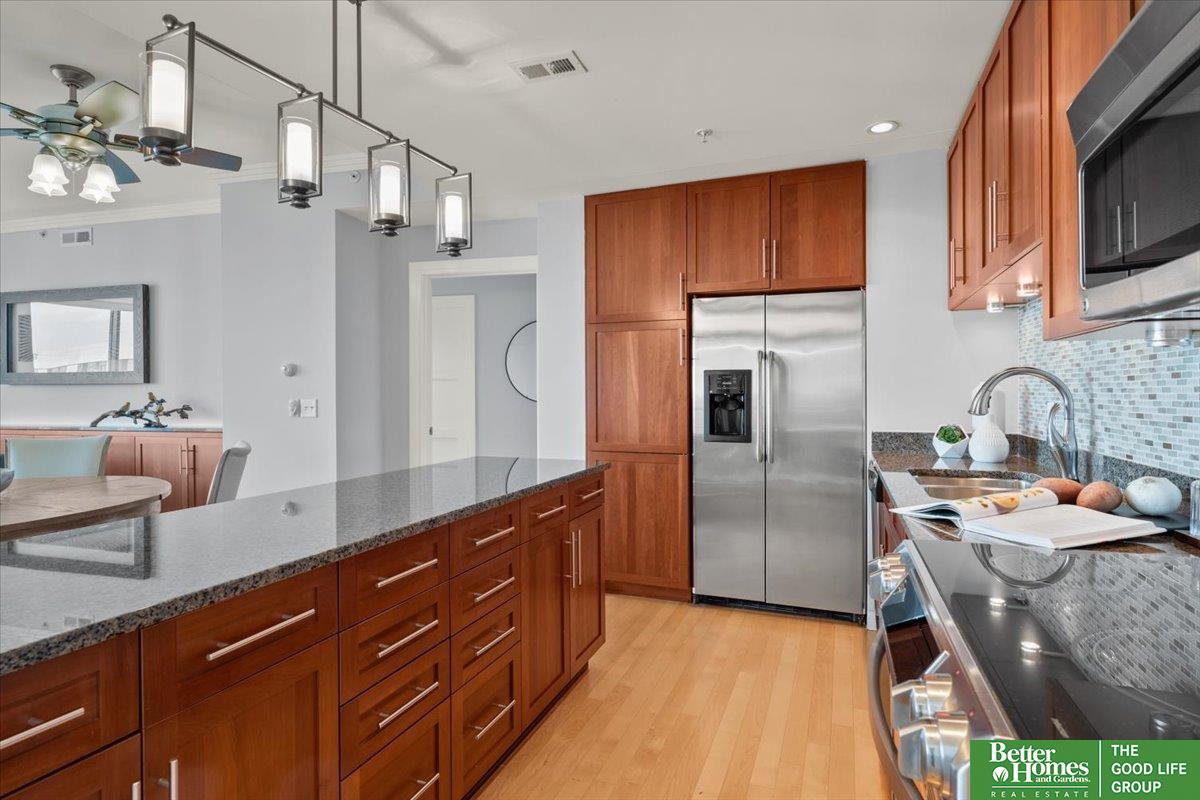 200 S 31st Avenue # 4704