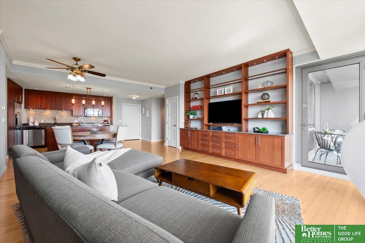 200 S 31st Avenue # 4704