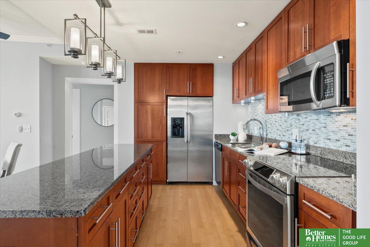 200 S 31st Avenue # 4704