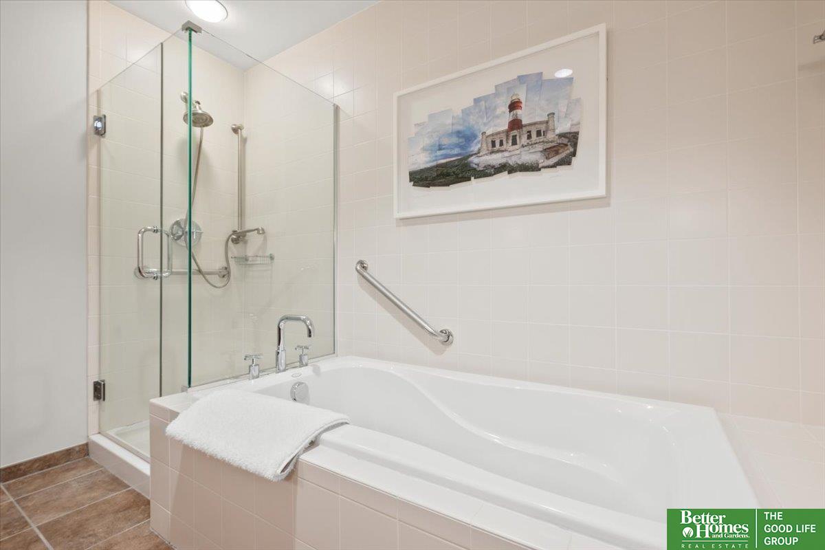 200 S 31st Avenue # 4704