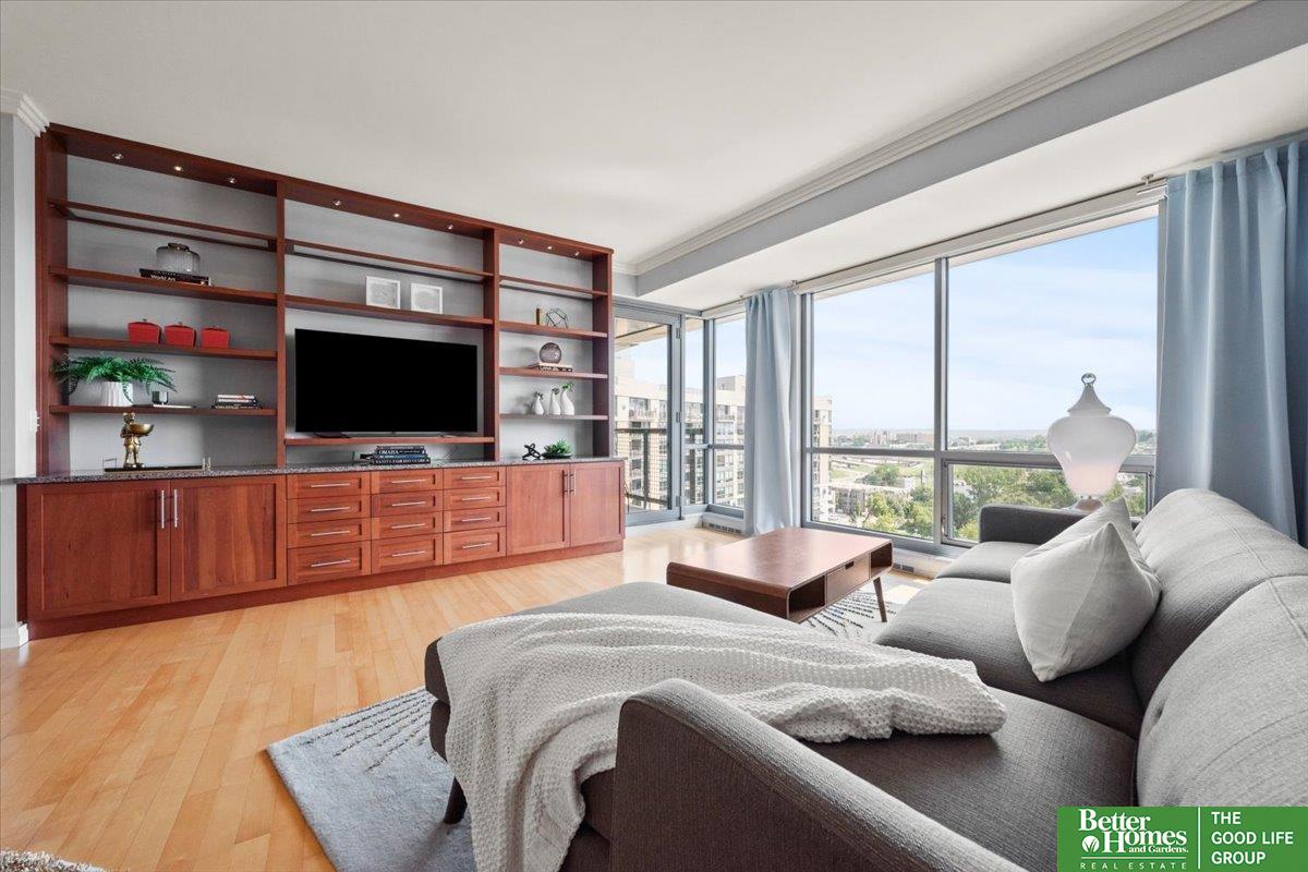 200 S 31st Avenue # 4704