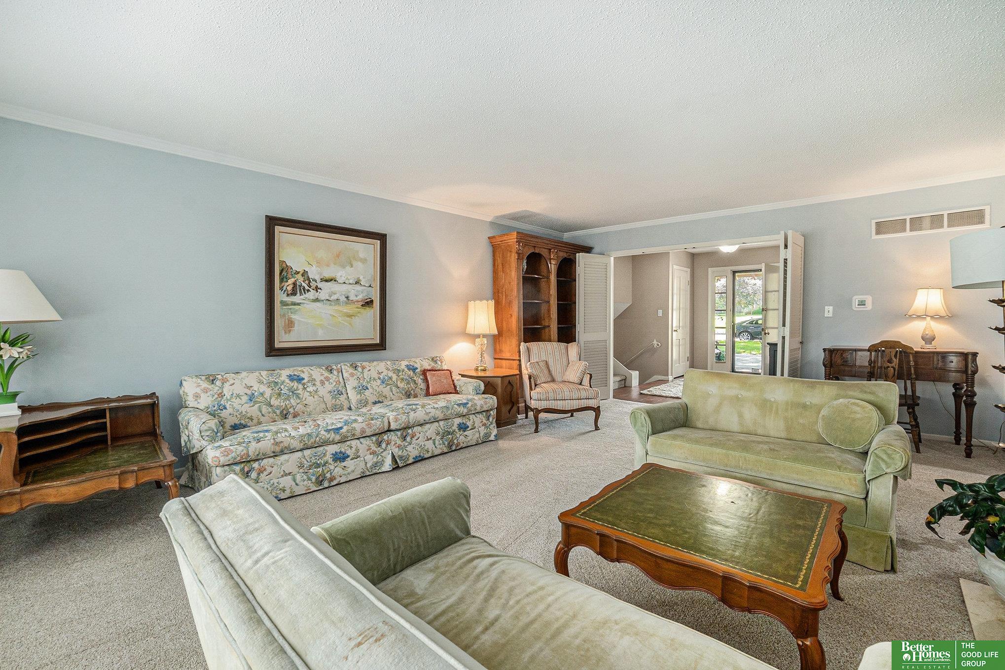 1729 S 76th Avenue