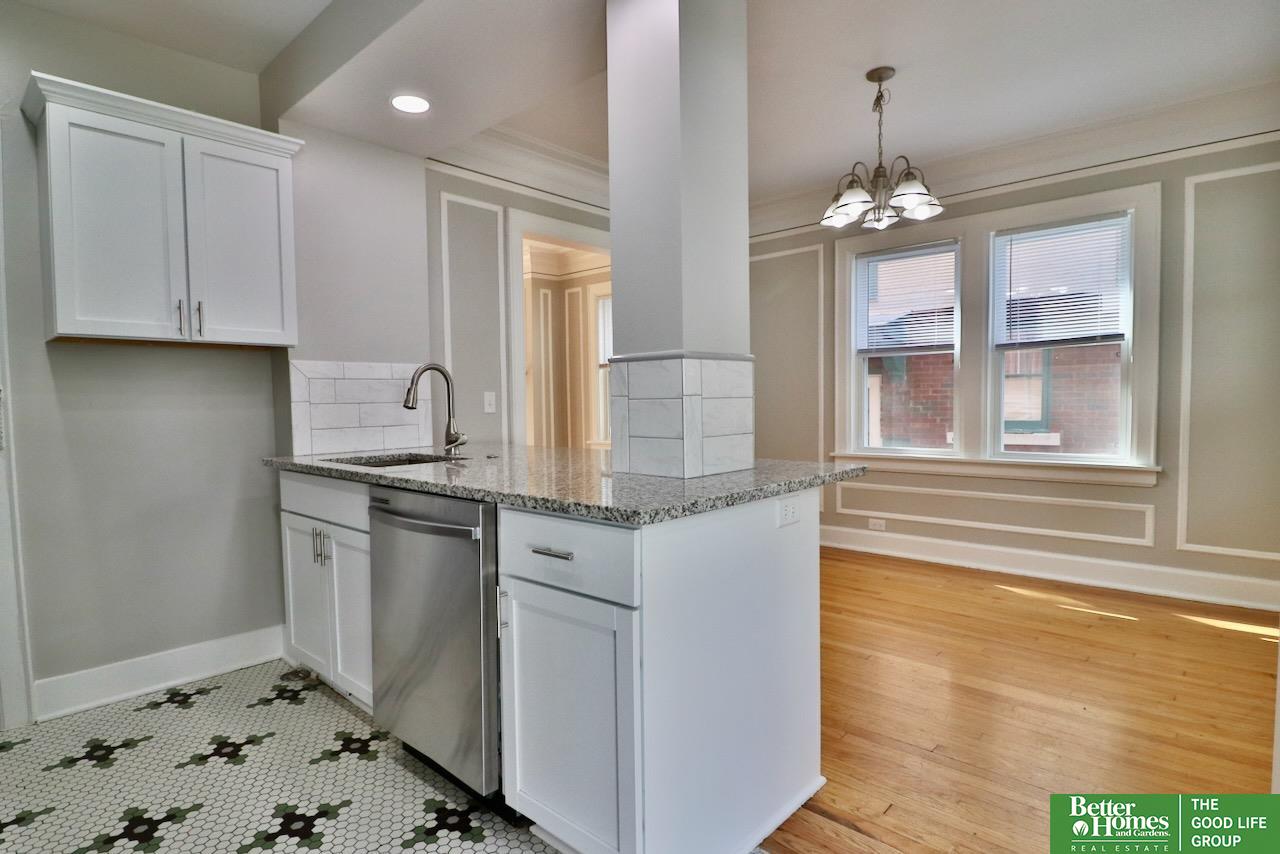 316 S 50th Avenue