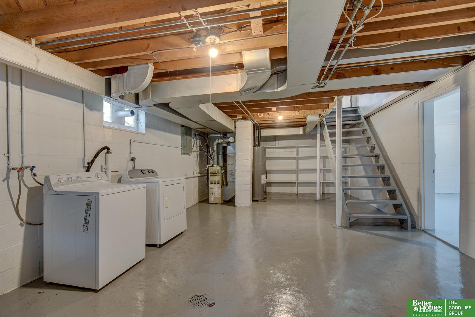 4308 Center Street