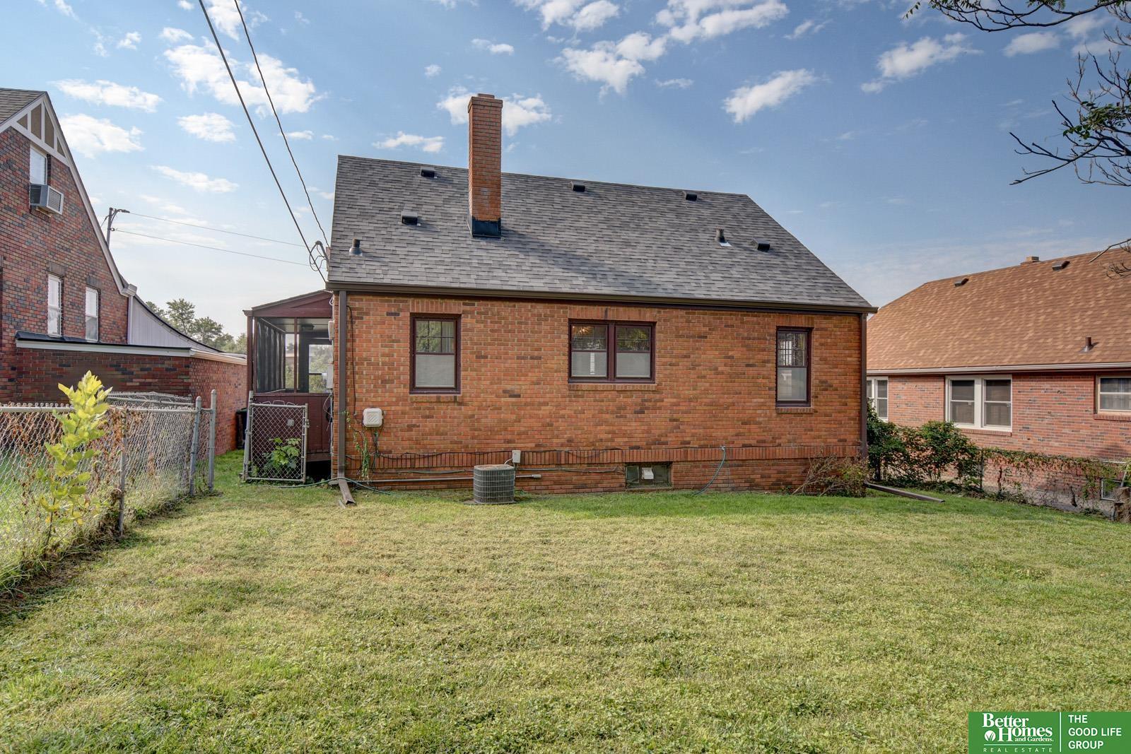 4308 Center Street