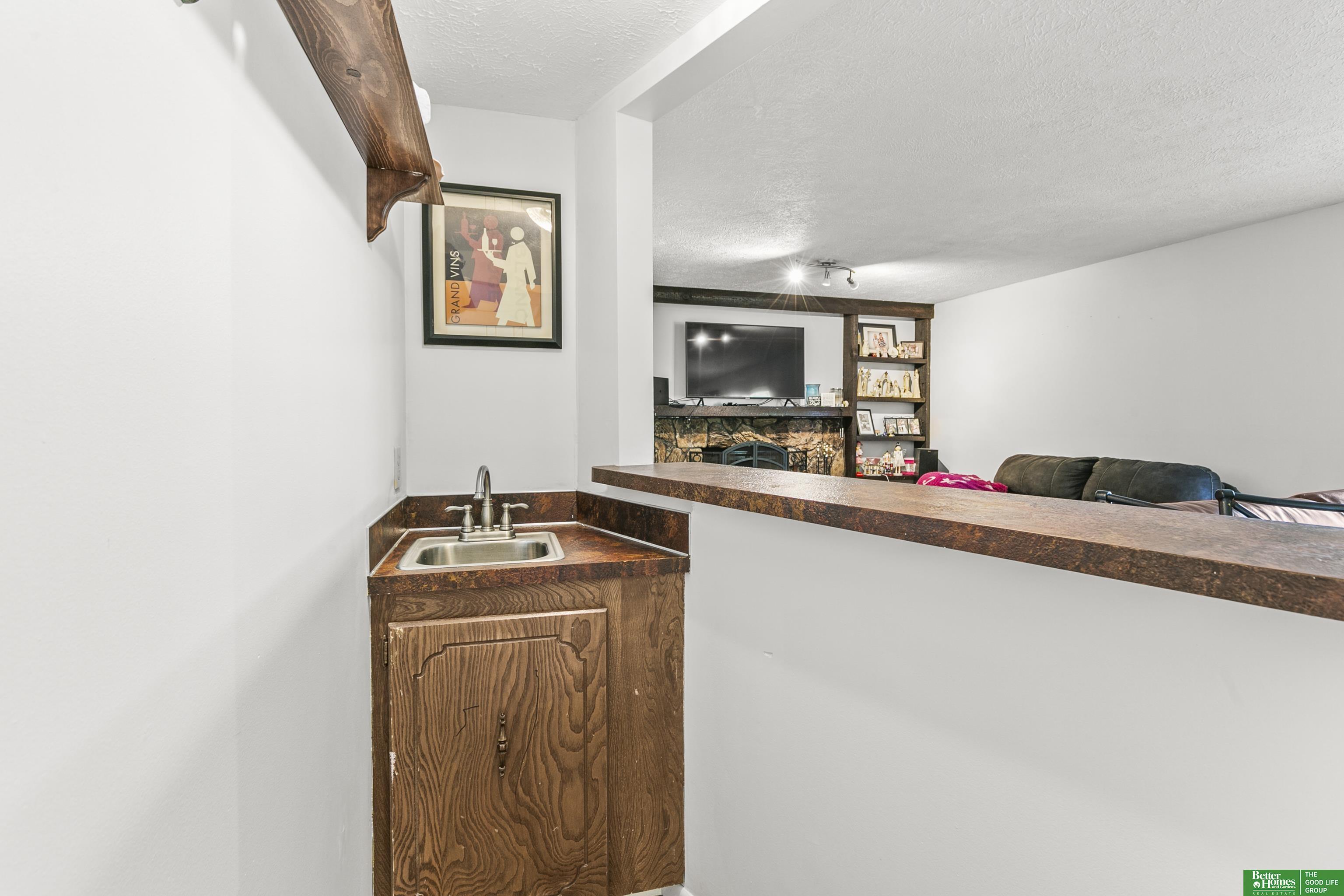 2218 S 162nd Circle
