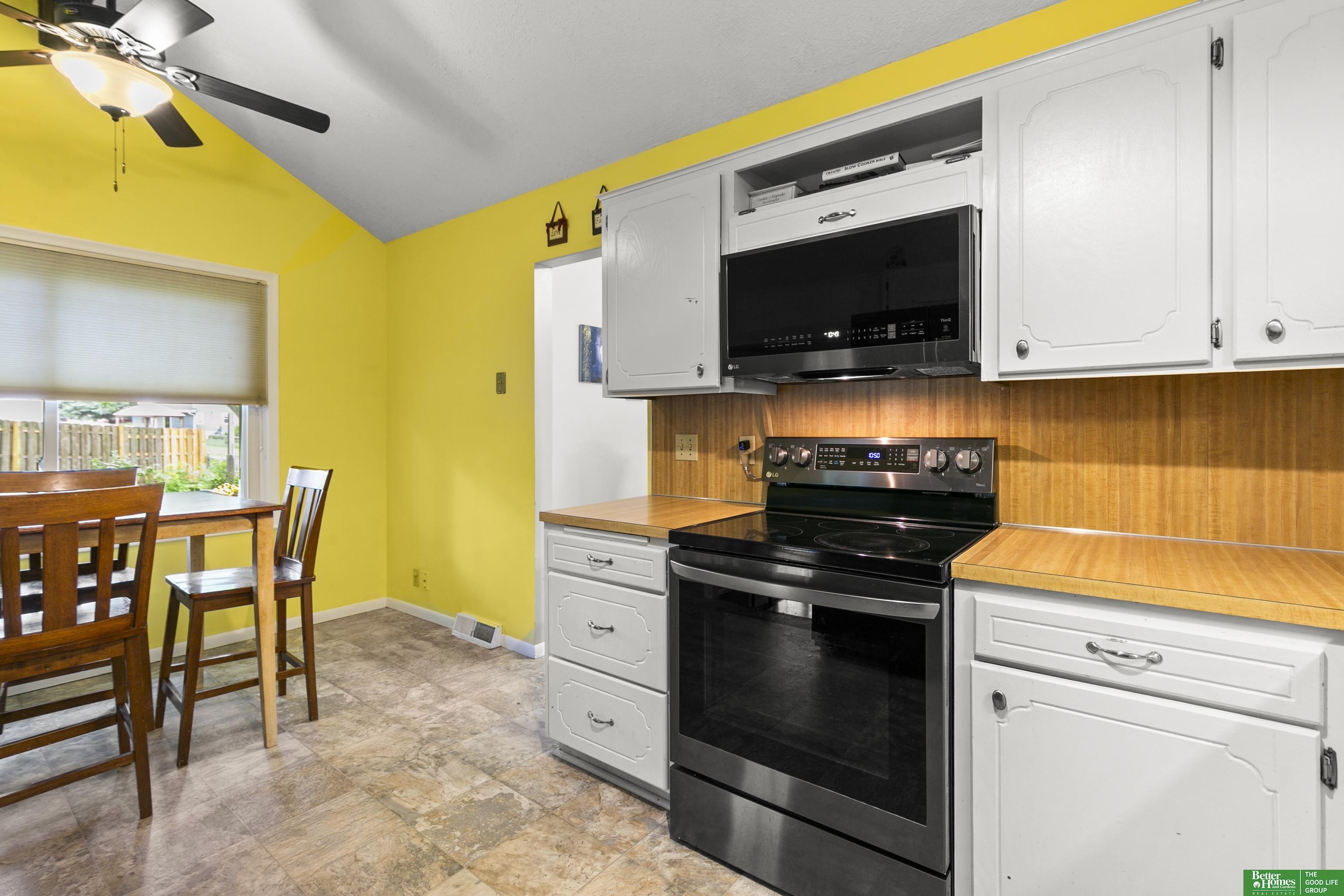 2218 S 162nd Circle