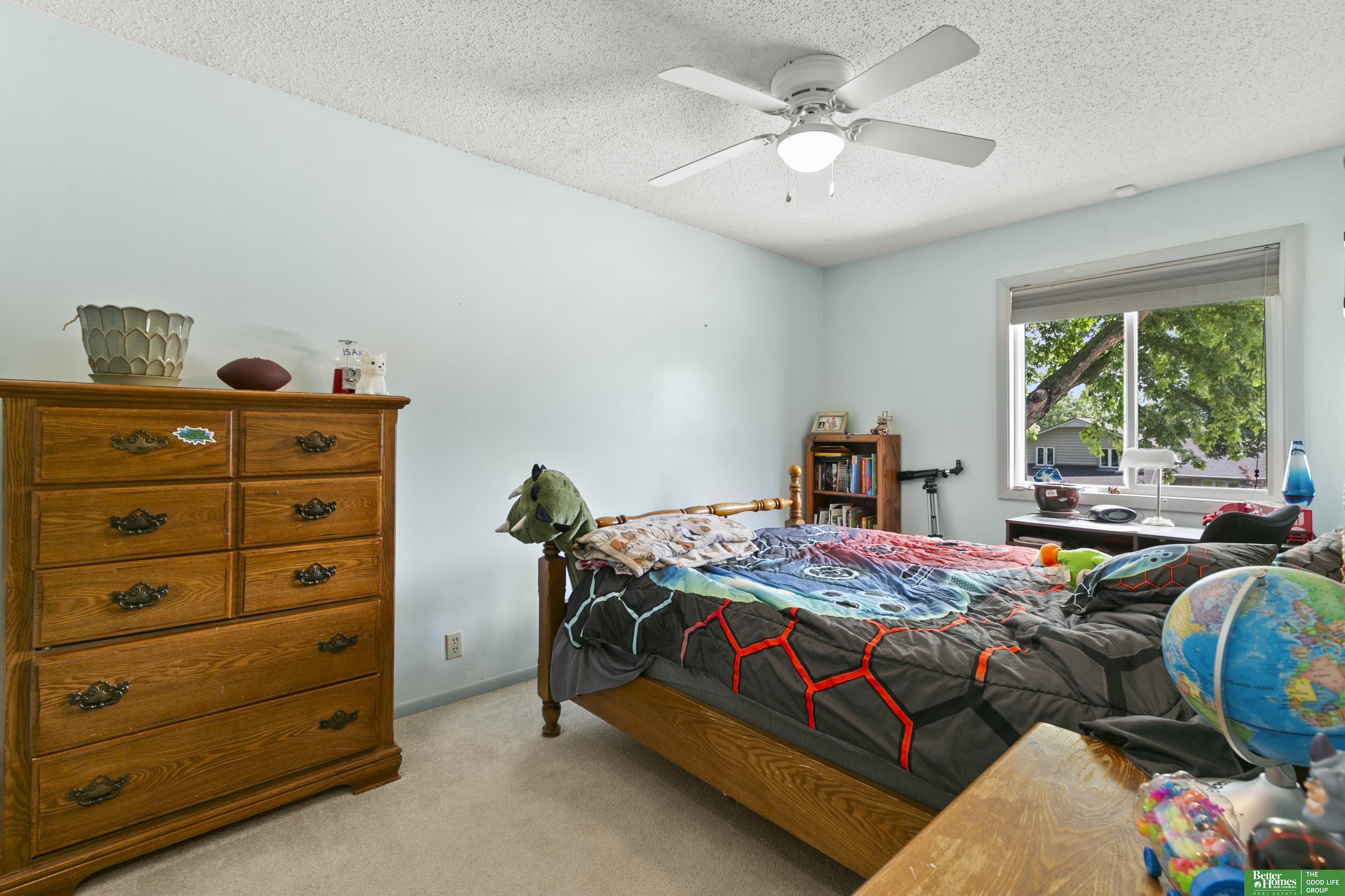 2218 S 162nd Circle