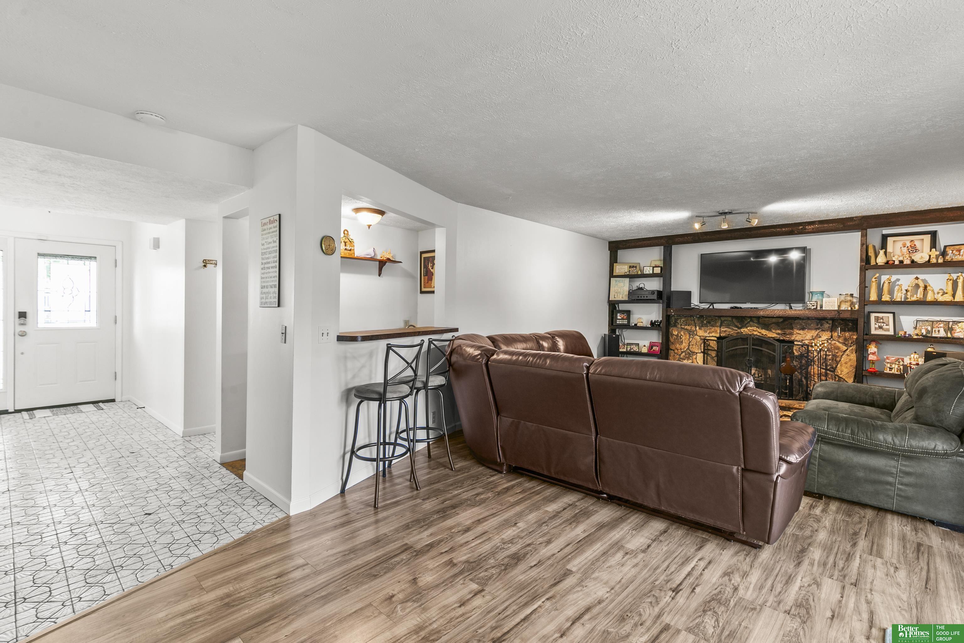 2218 S 162nd Circle