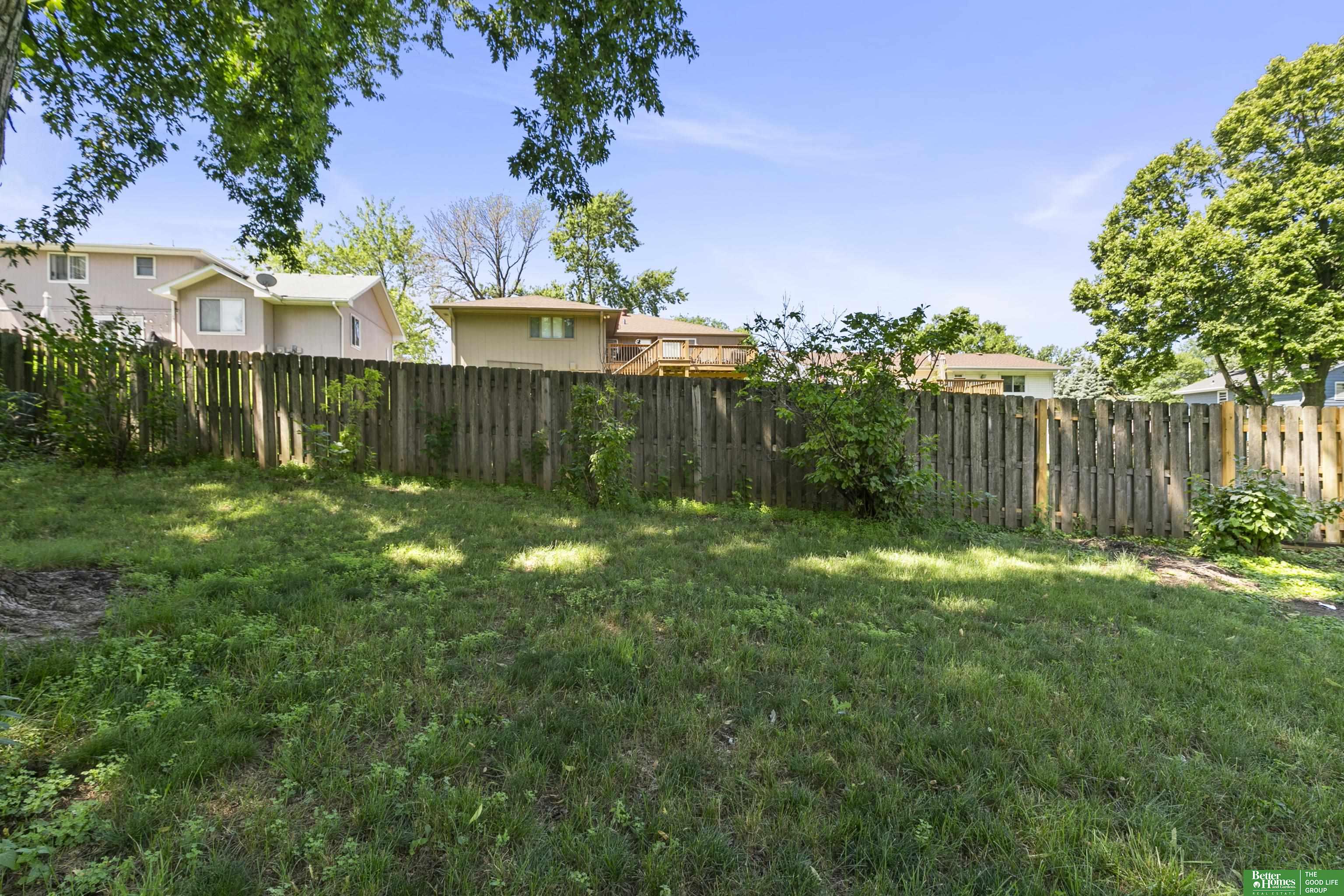 2218 S 162nd Circle