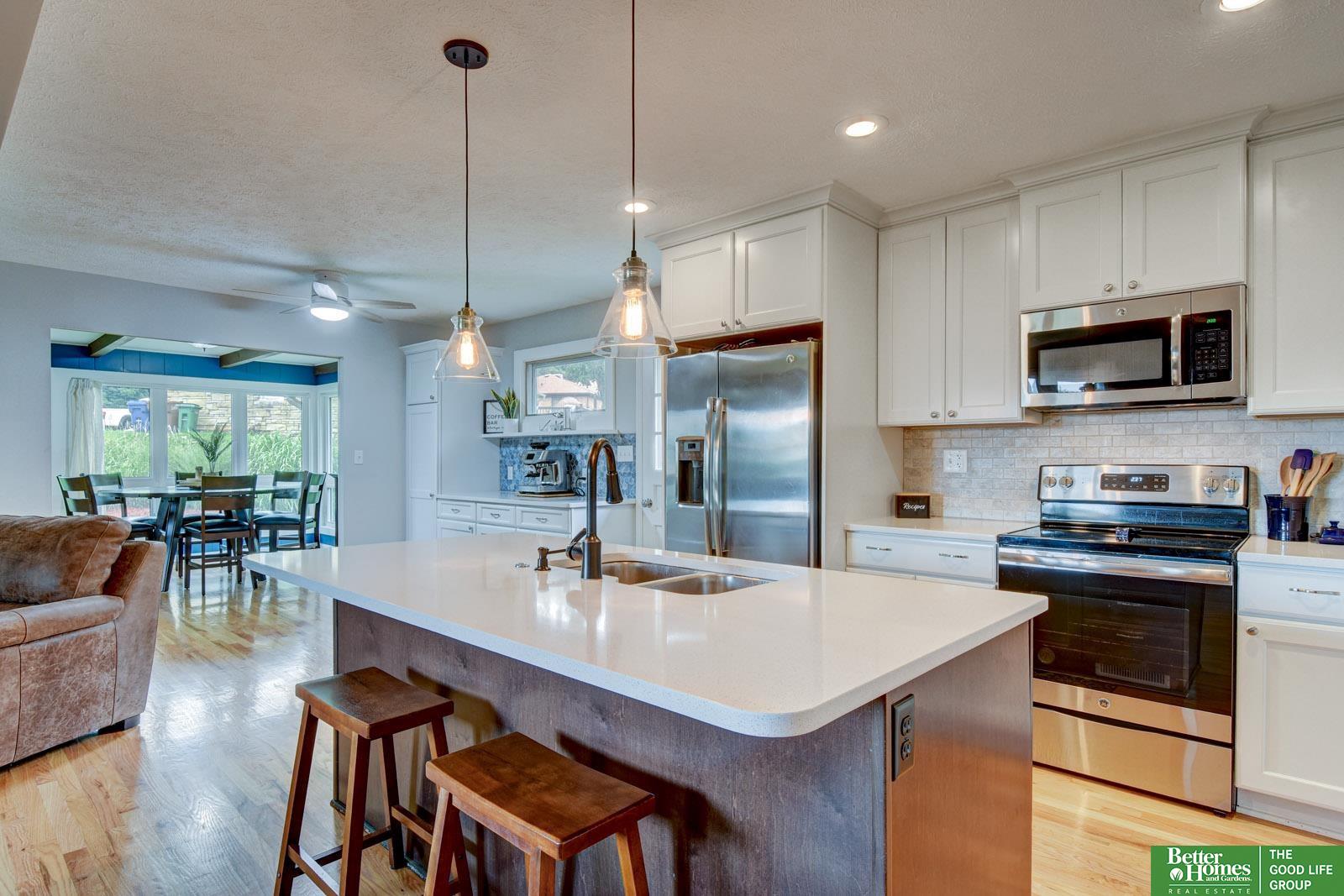 309 Bellevue Boulevard N
