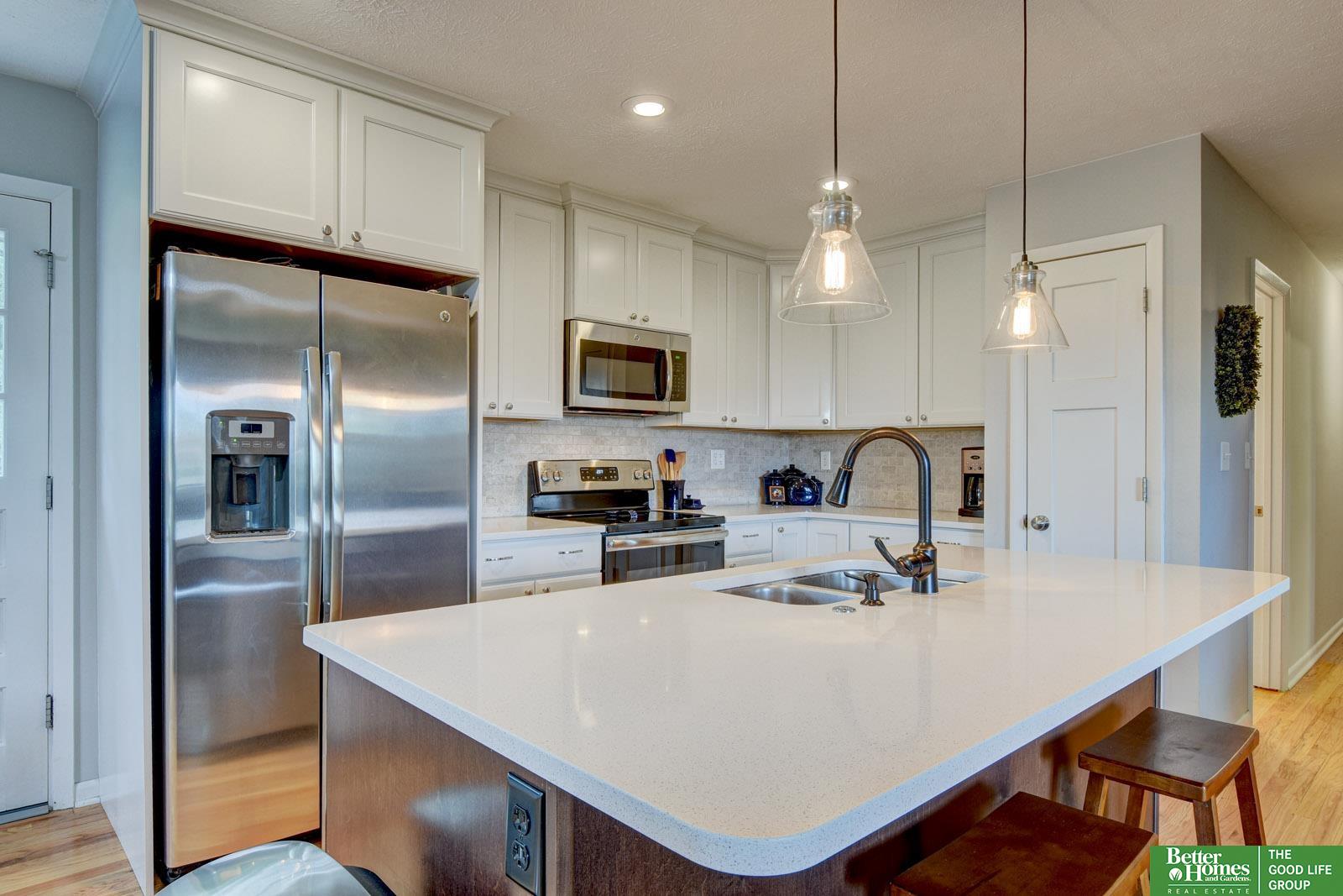 309 Bellevue Boulevard N