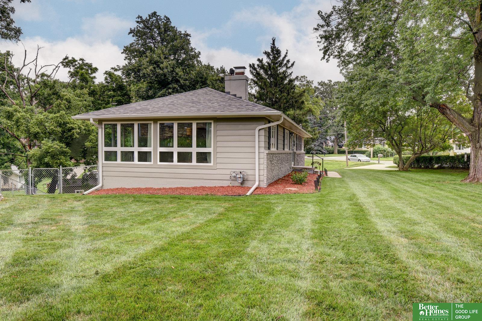 309 Bellevue Boulevard N