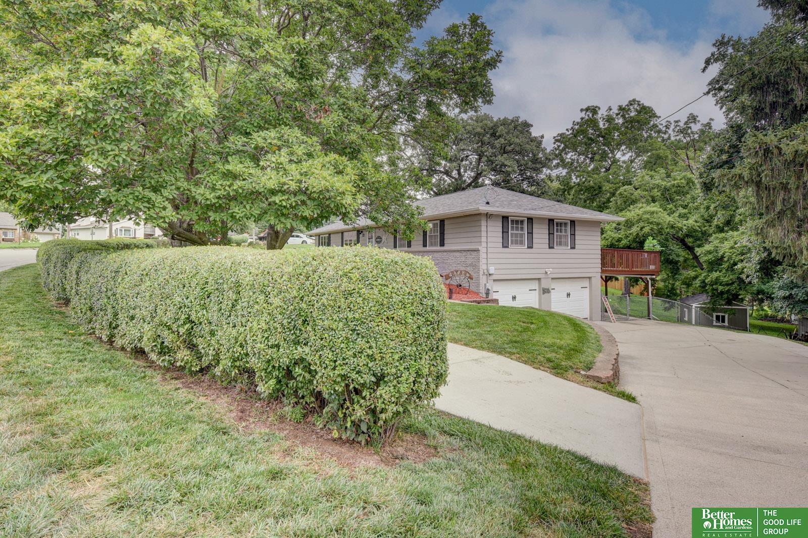 309 Bellevue Boulevard N