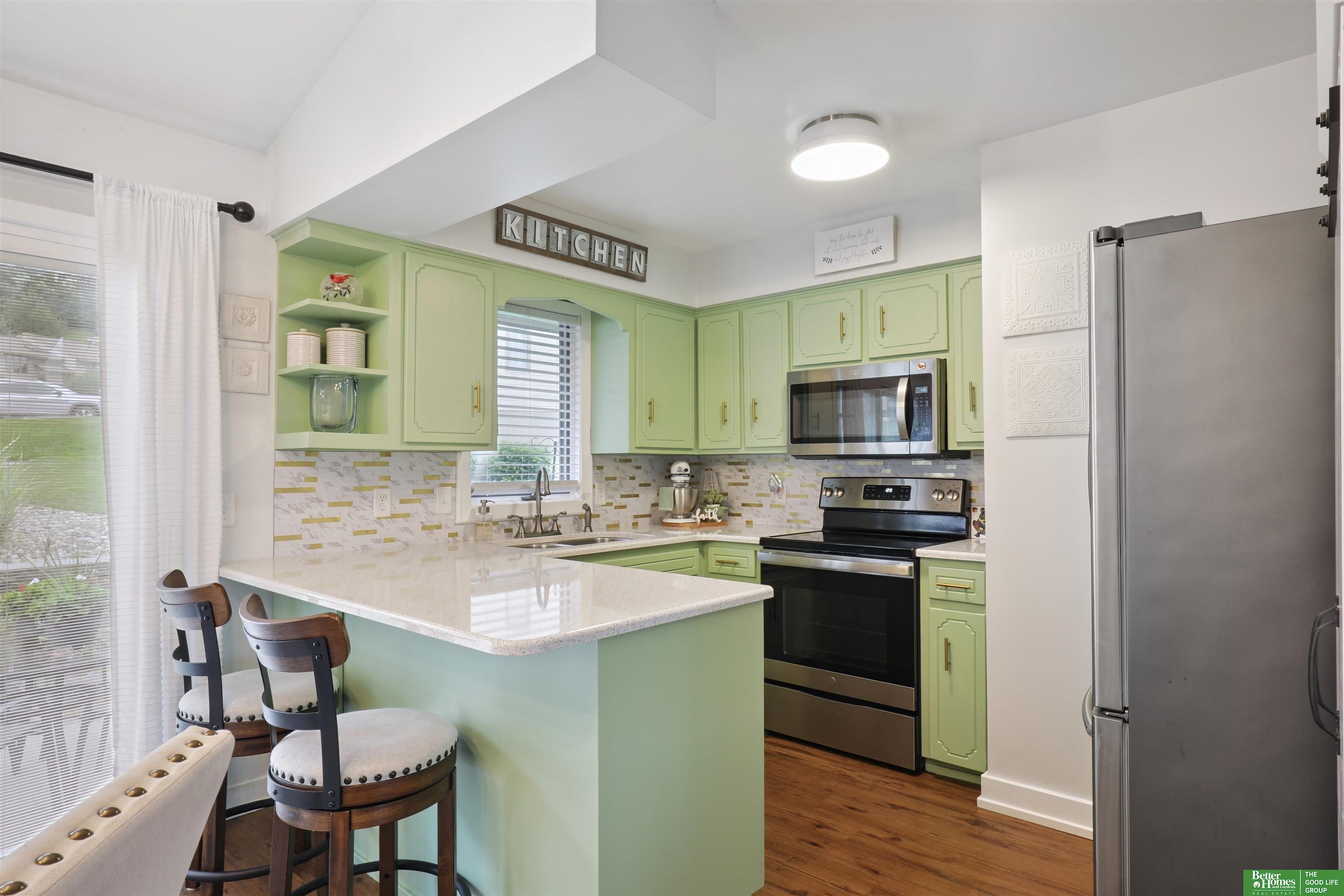 102 Arbor Ridge Lane