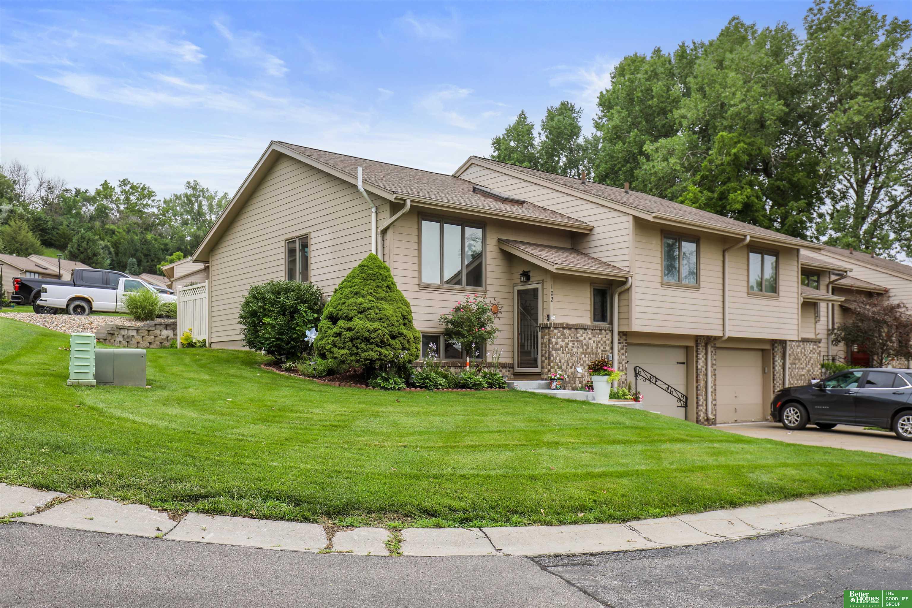 102 Arbor Ridge Lane
