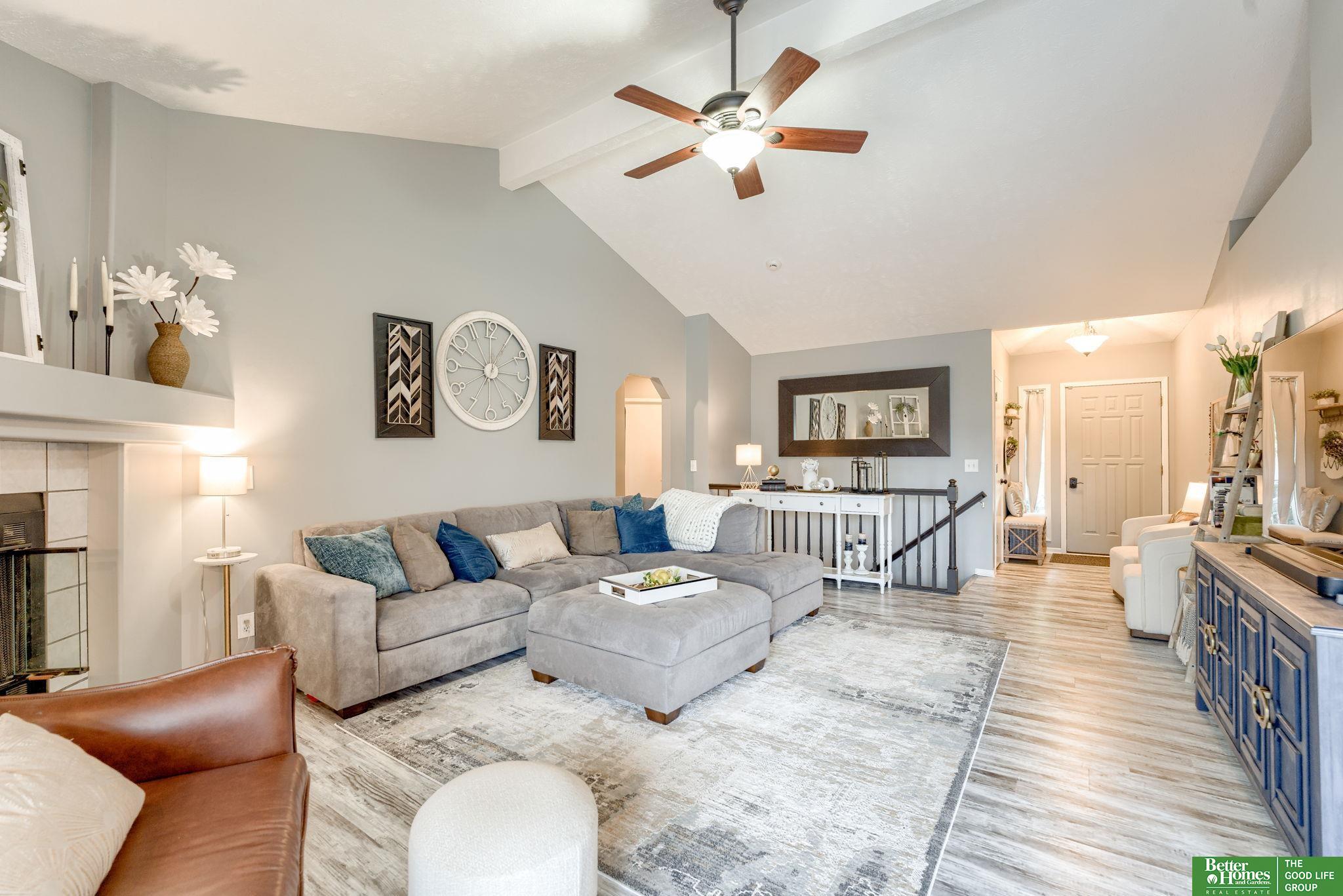 2405 Laura Circle