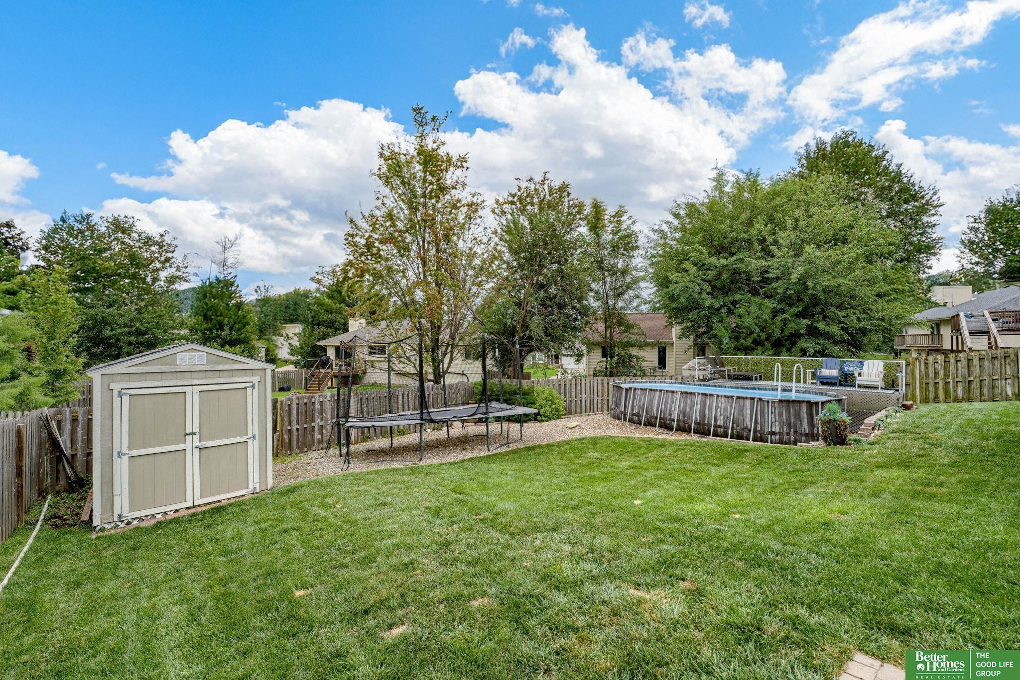2405 Laura Circle
