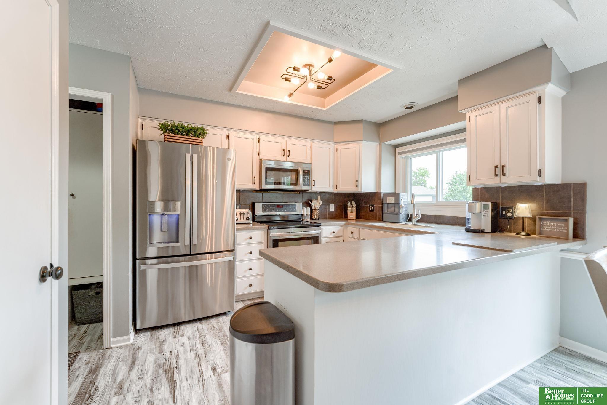 2405 Laura Circle