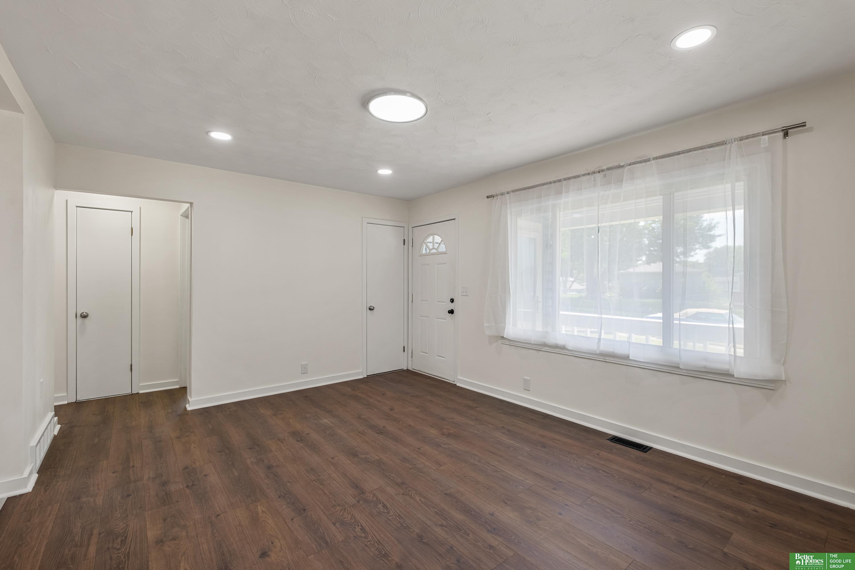 5406 Orchard Avenue