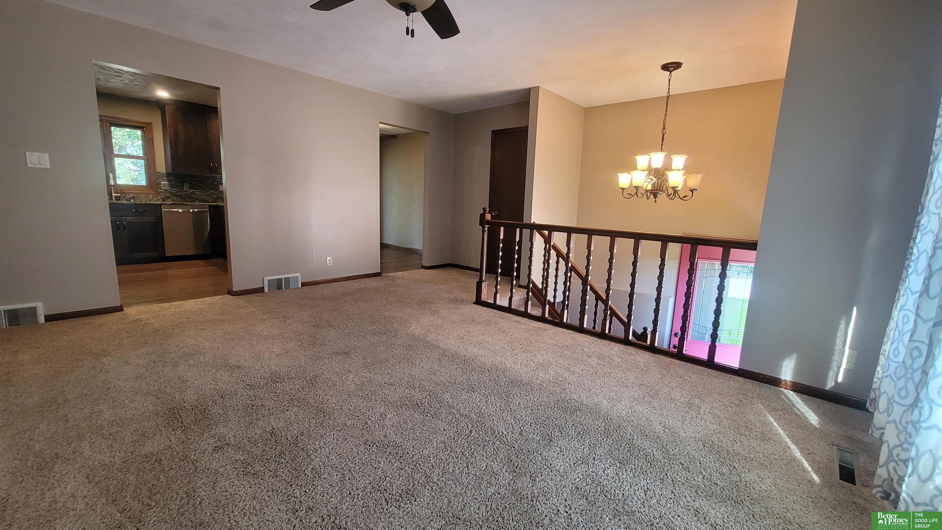 932 Woodcrest Court