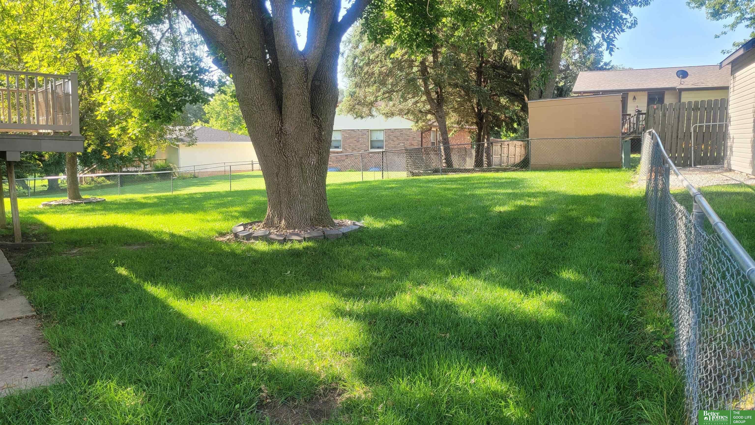 932 Woodcrest Court