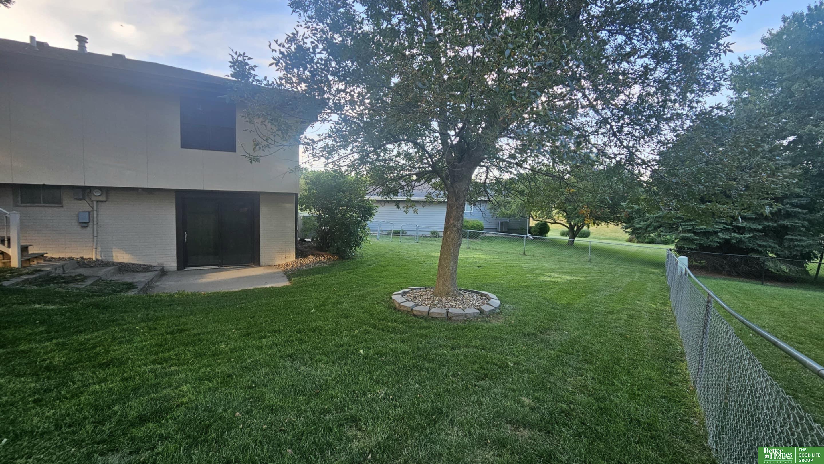932 Woodcrest Court