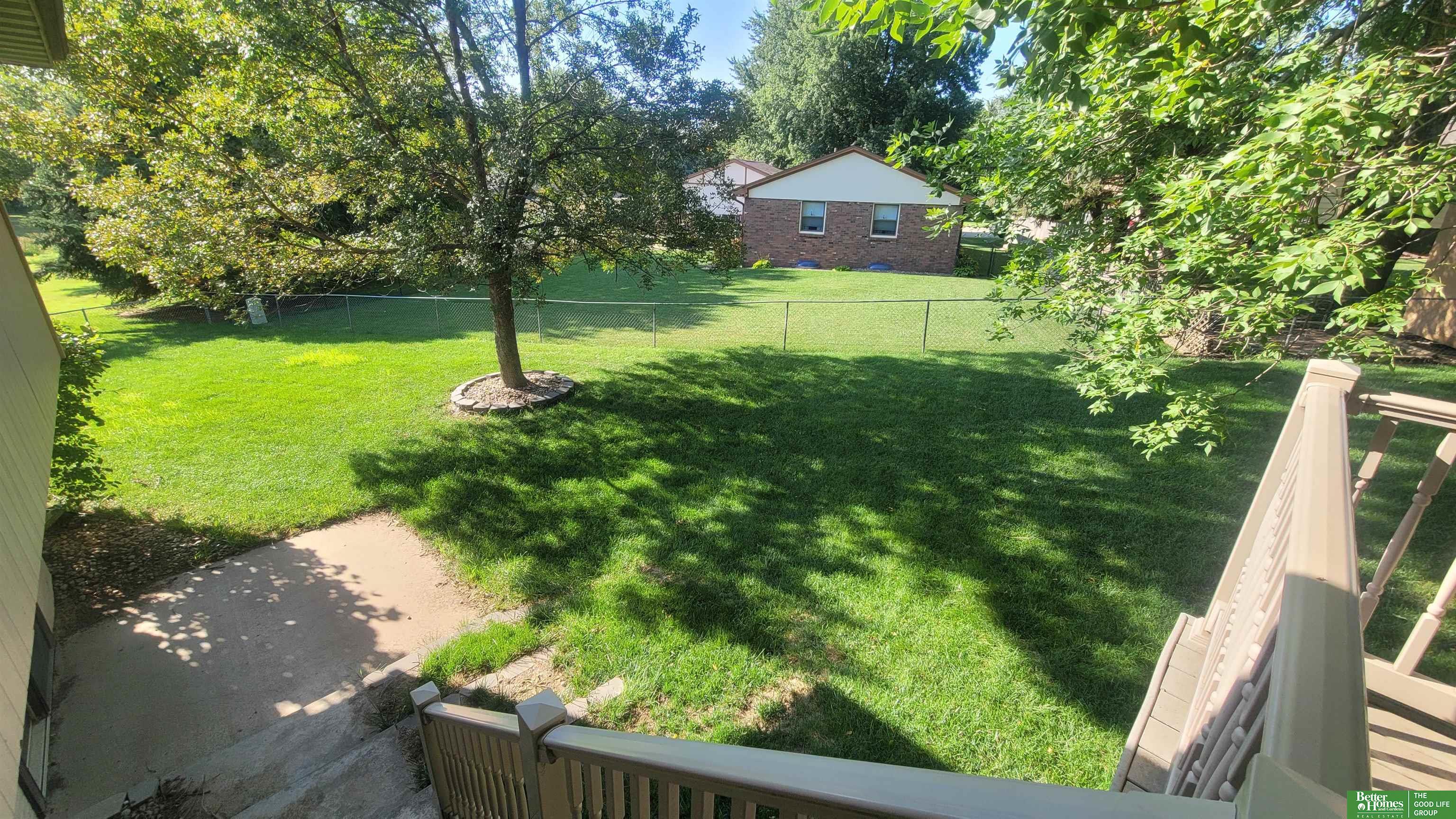 932 Woodcrest Court