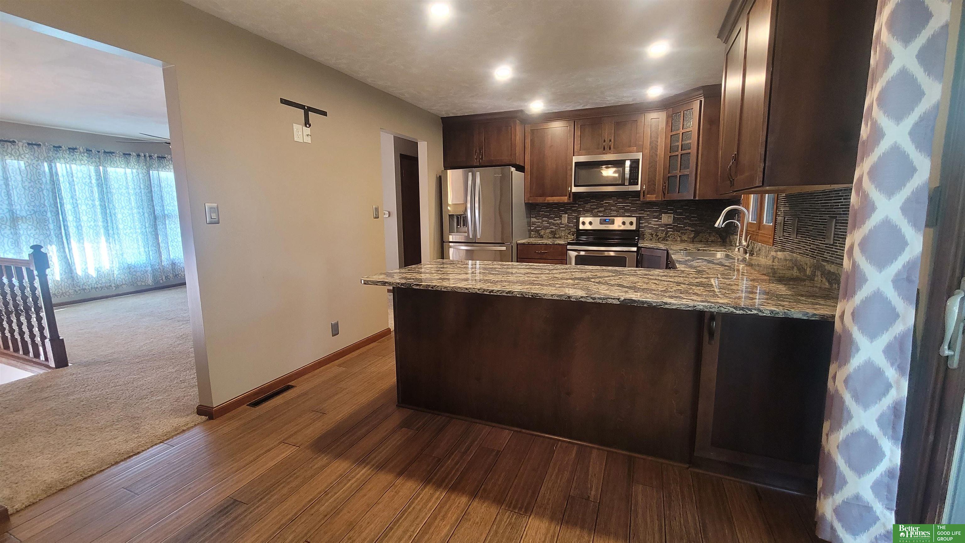 932 Woodcrest Court